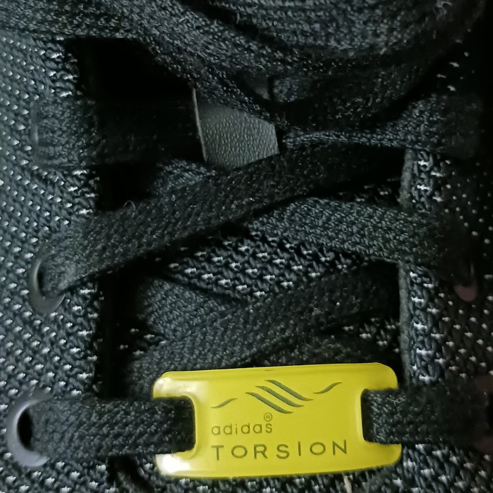 Adidas Men's Black and White Graphic Sneakers - Picture 11 of 12